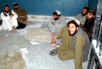 Suspected Taliban militants arrested in Quetta, Pakistan, in September 2006 (epa)