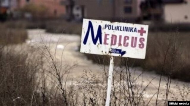Tabla za Medicus kliniku