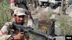 Pakistani Frontier Corps troops in Hangu (file photo)
