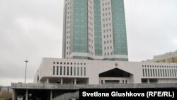 Здание правительства Казахстана в Астане.
