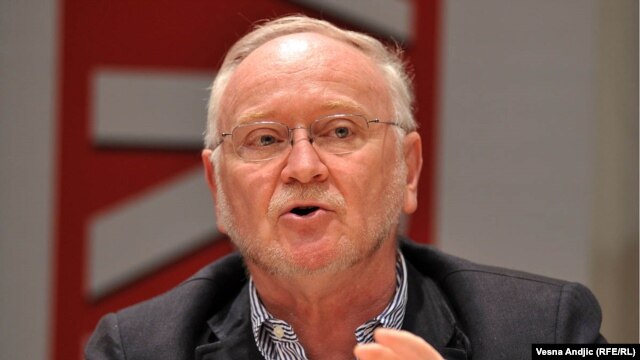 Žarko Korać