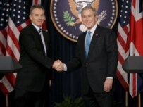 British Prime Minister Tony Blair (left) with U.S. President George W. Bush (epa)