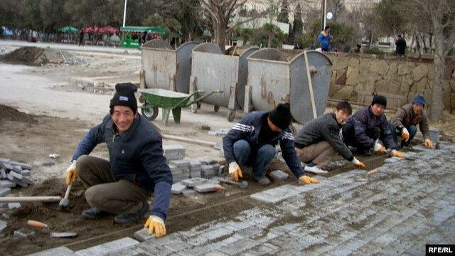 Georgian media and individual politicians have for several years expressed concern that Chinese immigrants are flooding into the country. (file photo)