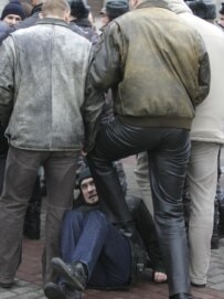 Police break up a demonstration in support of Alyaksandr Kazulin on December 10 (Bymedia.net)