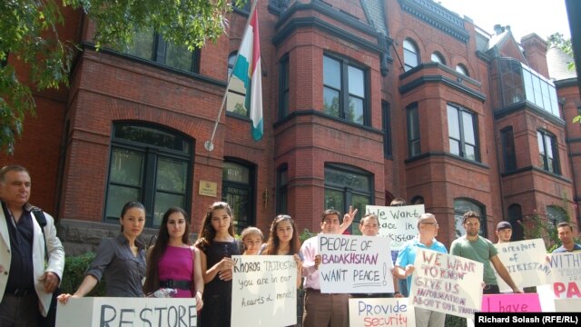 Tajik-Americans hold a rally outside Dushanbe's embassy in Washington D.C. on July 26 to protest against the violence in Gorno-Badakhshan Province.