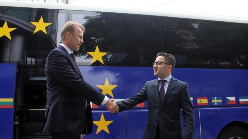 Евроскептицизмот во Македонија се поголем Евроскептицизмот во Македонија се поголем
