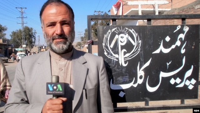 Pakistani VOA journalist Mukarram Khan Aatif who was killed by gunmen on January 17. 
