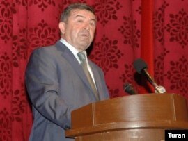 Təhsil naziri Misir Mərdanov