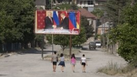 Есть мнение, что заявление партии «Справедливость, труд, развитие» – далеко не фальстарт, а «звоночек», сигнал готовности к новому витку борьбы всех клановых и политических сил, устроивших информационную войну вокруг договора с Россией