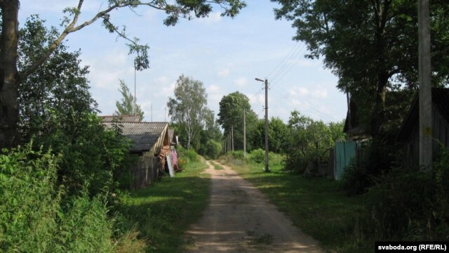 Казацкія Балсуны. Вуліца ў бок расейскай мяжы