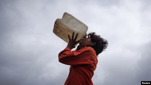 The world is going to see tremendous political impact from water issues, says author Charles Fishman. (file photo)