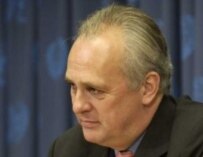 UN Deptuy Secretary-General Mark Malloch Brown (file photo) (epa)