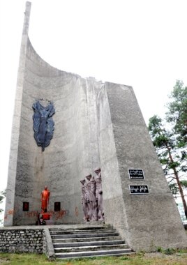 Комплекс памятника героям Второй мировой войны в Телави