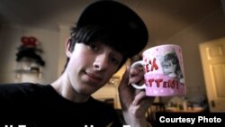 Sam Pepper says he just wanted to "do something just to calm everyone down and make everyone feel a bit more safe."