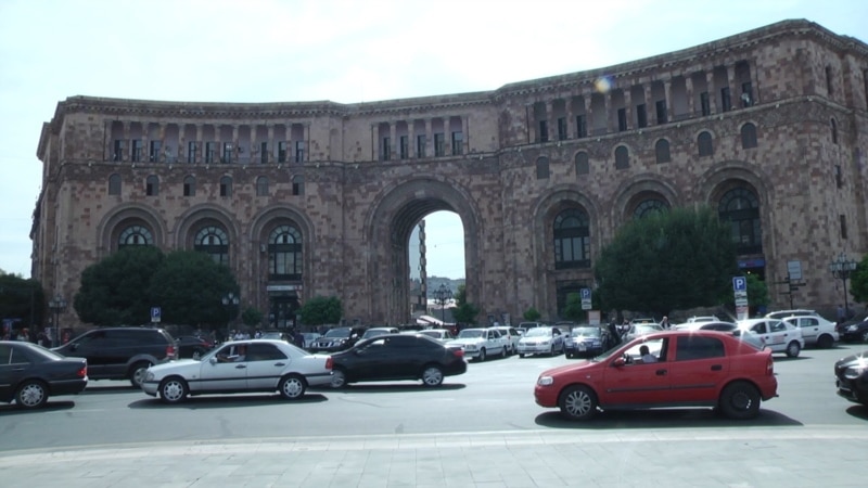 ����: rus.azatutyun.am