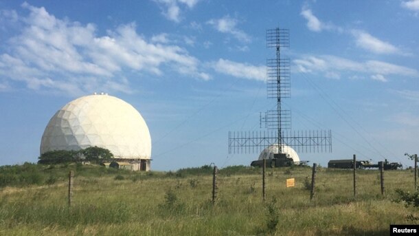 Радары на военной базе недалеко от Феодосии