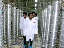 Iran - Iranian President Mahmud Ahmadinejad inspecting the Natanz nuclear plant in central Iran, 08Apr2008