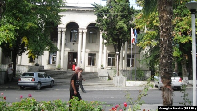 ლაგოდეხის გამგეობის შენობა