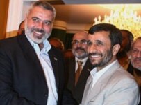 Palestinian Prime Minister Ismail Haniyah (left) with Iranian President Mahmud Ahmadinejhad in Tehran on December 7 (Fars)