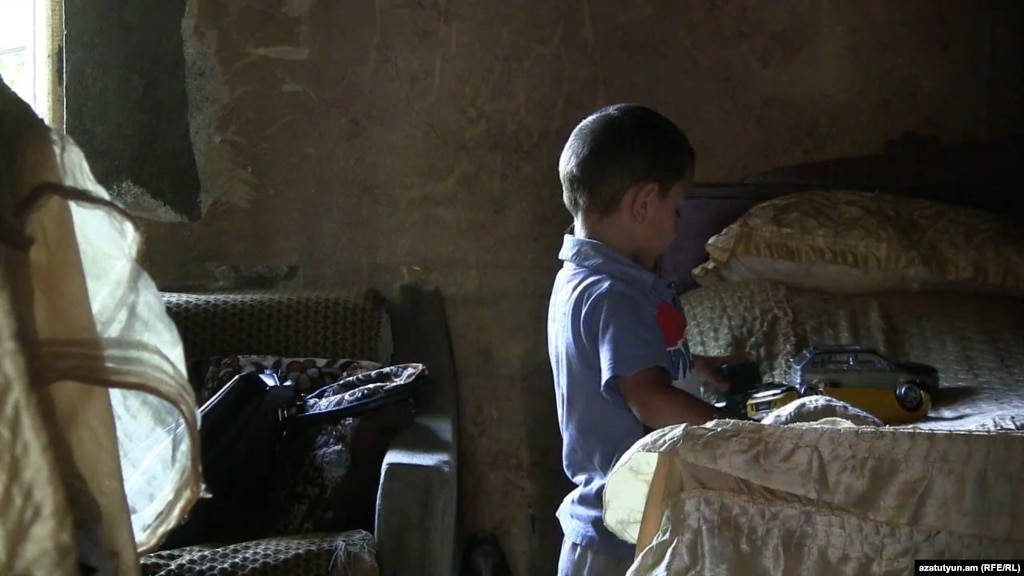 Индекс бедности в Армении в 2014 году составил 30%