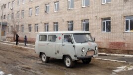 Здание Актюбинского областного туберкулезного диспансера. Актобе, 14 марта 2013 года.