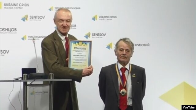 Вручение ордена «За заслуги в борьбе с фашизмом в России», 8 февраля 2016