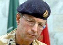 Outgoing commander, General David Richards (file photo) (epa)
