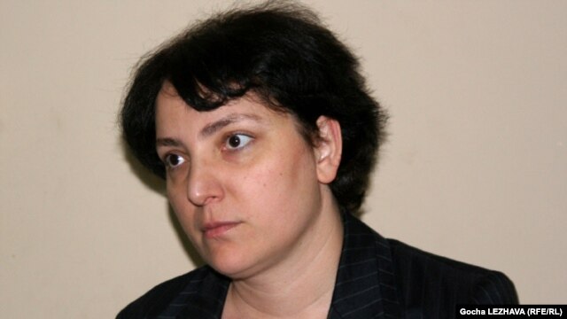 თინა ხიდაშელი