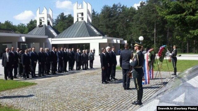 Hrvatski državni vrh u Teznom, 15. svibnja 2012. Foto: dnevnik.hr