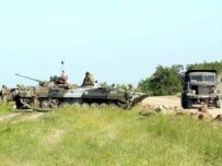 Georgian peacekeepers near the village of Avnevi on June 28 (InterPressNews)