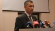 Сапарбек Нурпеисов, представитель Генеральной прокуратуры Казахстана, выступает с запретом читать книгу Рахата Алиева. Астана,  21 мая 2009 года.