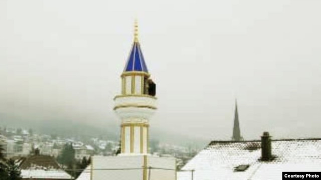 The four minarets already standing in Switzerland would not be affected by the ban.