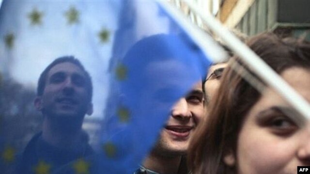Studenti su u Beogradu protestima još 2008. tražili od vlasti da ubrzaju put ka EU, Beograd, februar 2008