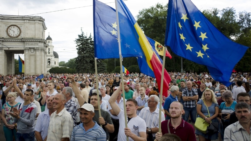 В Кишиневе демонстранты заблокировали центральный проспект