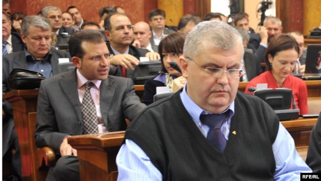 Nenad Čanak u poslaničkoj klupi
