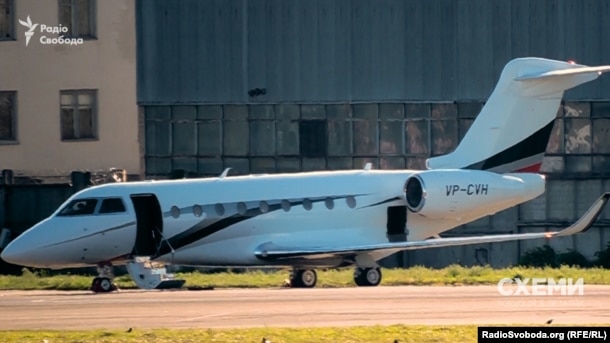 Літак Gulfstream G280, на якому, як зафіксували журналісти, літає Віталій Хомутиннік