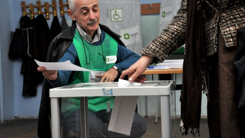«Обязывать граждан участвовать в выборах неправильно»