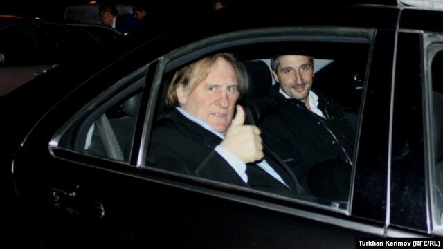 French actor Gerard Depardieu (left)
