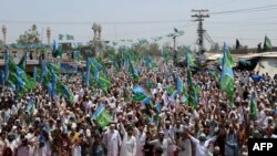Thousands of Pakistanis turned out to protest the reopening of U.S. supply routes to Afghanistan