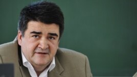 Nerzuk Ćurak na promociji knjige