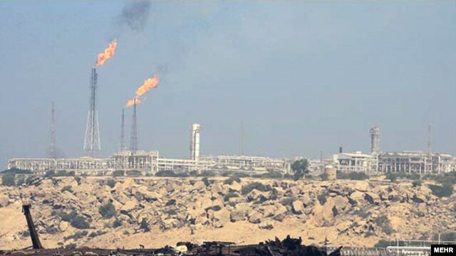 Iran announced on April 23 it was forced to disconnect several computers from the Internet, including computers running the country's main oil export terminal at Kharg Island, following a cyberattack.