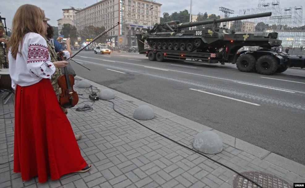 2B94F343-5E94-4D2A-A78D-AD42BE52039B_w98