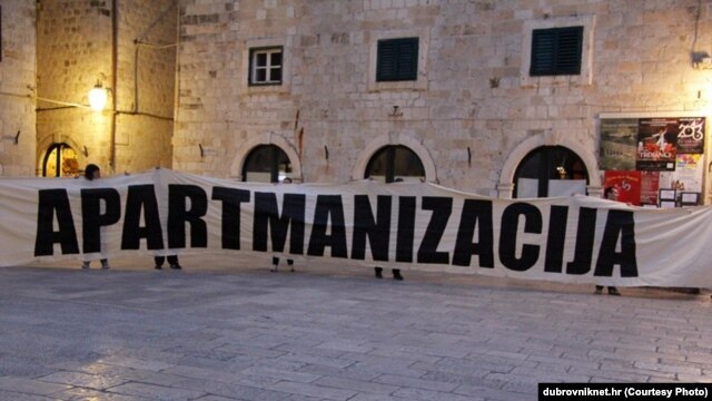 Protest protiv gradje na Srđu, foto: dubrovniknet.hr
