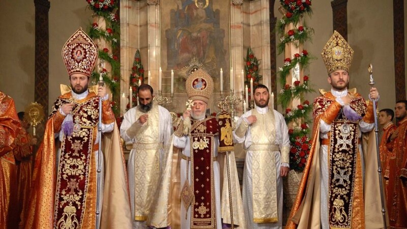 Армянская Апостольская Церковь отмечает праздник Пасхи