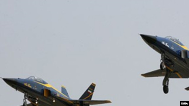 Iranian Air Force jets