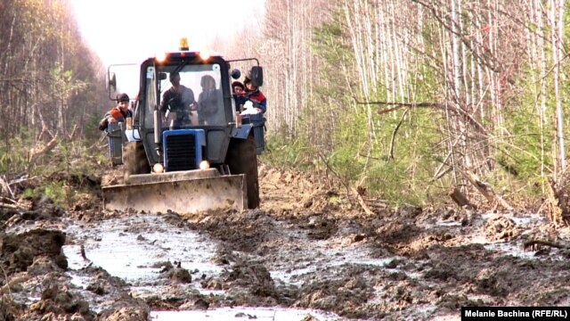 Нелегкий путь в поселок Францево