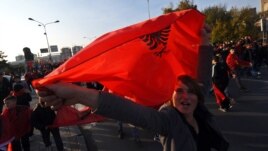 Albanci na ulicama Skoplja slavili su Dan zastave i 100. godina od albanske nezavisnosti, 25. novembar 2012.
