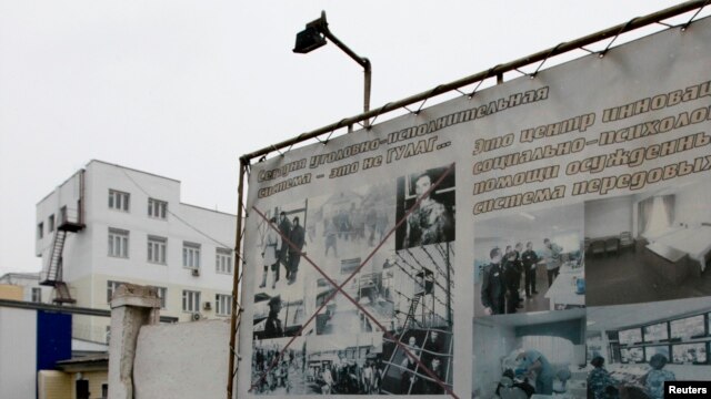 2FC6D7D2-6C5D-47D4-BB96-7D9F093A9224_w64