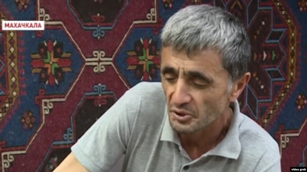 After fleeing to Daghestan, Ramamzan Dzhalaldinov then apologized in a video that was posted to Ramzan Kadyrov's own Instagram account.