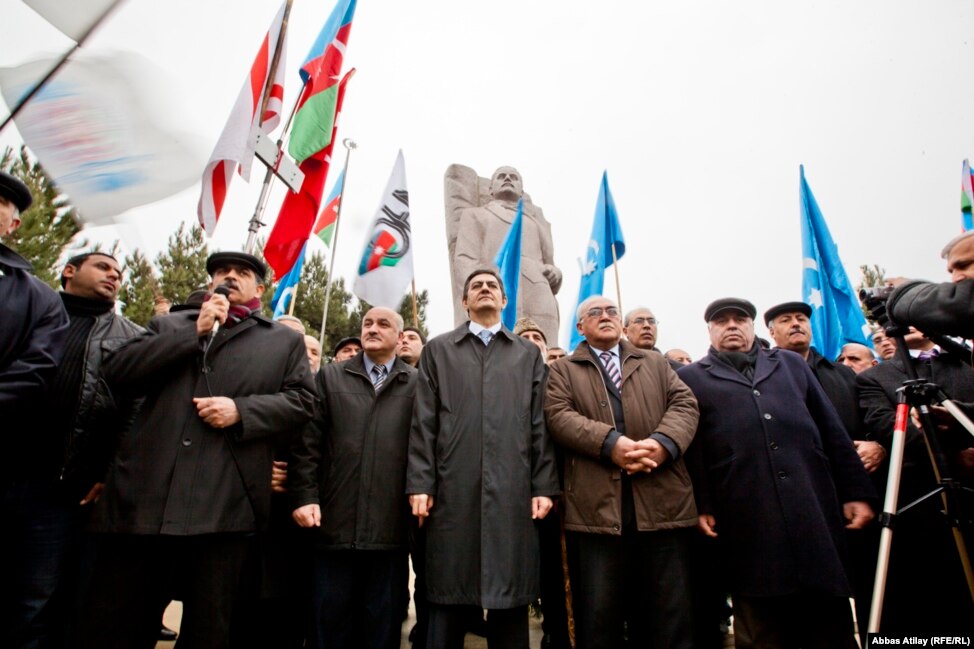 300577C6-A3F7-47DF-A6A5-C5BFE4345A66_w97